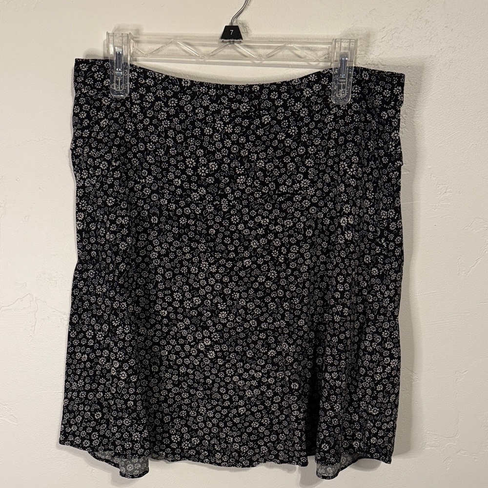 Madewell Black and White Floral A-Line Skirt